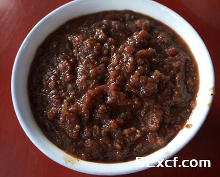 煎牛排的黑椒汁怎么调？3款家庭自制黑椒汁调配技巧