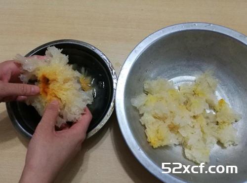 平民燕窝桃胶银耳蔓越莓糖水
