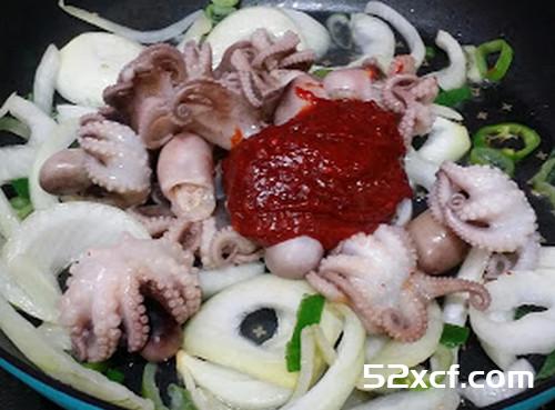 辣炒小章鱼的做法