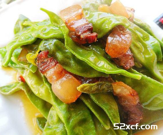 腊肉扁豆的做法