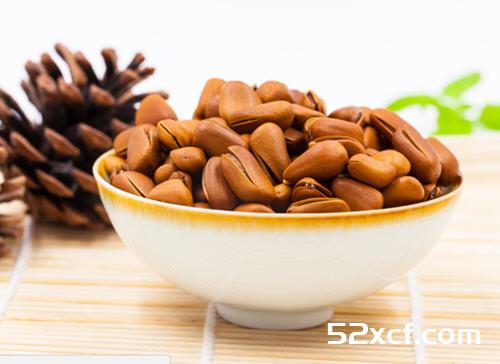 松子吃生的还是熟的好？