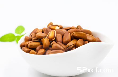 松子吃生的还是熟的好？