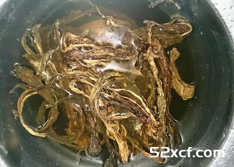 客家甜梅菜蒸排骨的做法