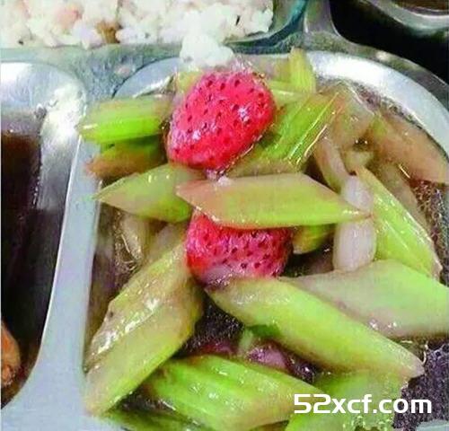 中日两国大学食堂大比拼 前方高能