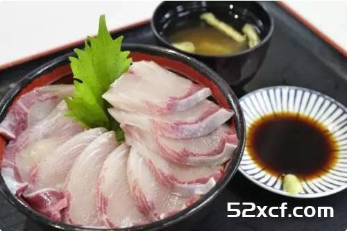 中日两国大学食堂大比拼 前方高能