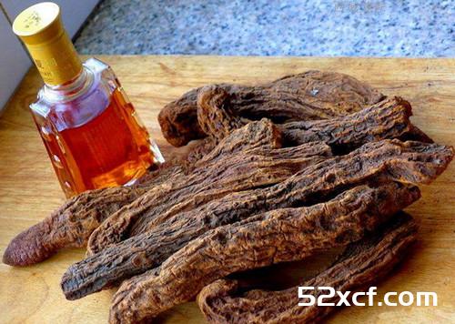 肉苁蓉泡酒的配方和方法
