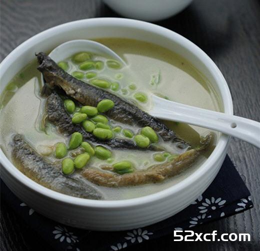 青豆泥鳅汤的做法