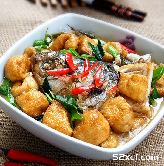 油豆腐烧鱼块儿的做法