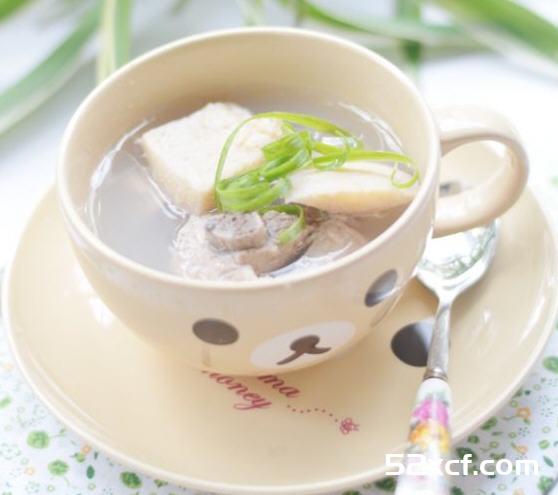 榴莲排骨汤的做法