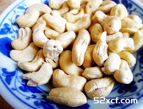 抹茶腰果花生牛轧糖的做法