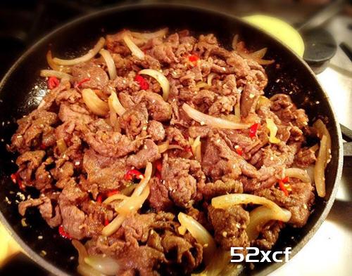 铁板火锅肉片的做法