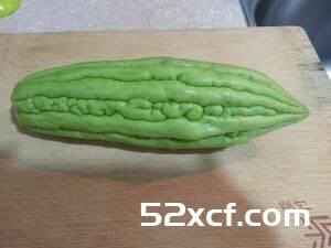 广东苦瓜炒牛肉的做法