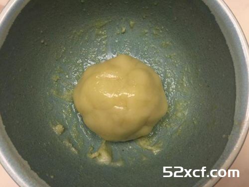 抹茶冰皮月饼的做法