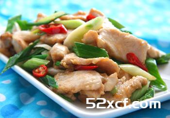 蒜苗炒鸡柳的做法