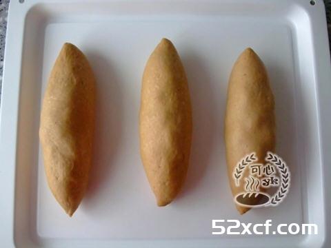 红糖全麦葡萄干软欧包