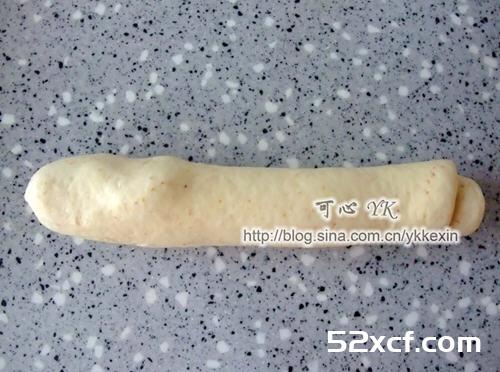 全麦葡萄干面包中种法的做法