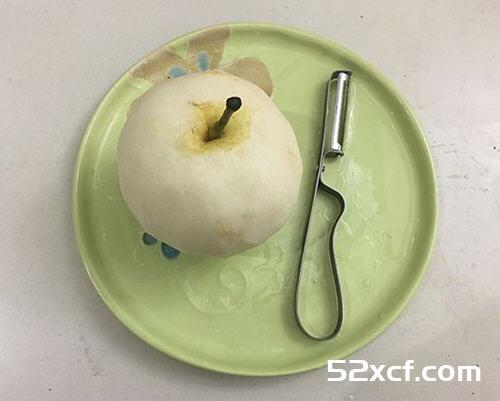 冰糖蒸雪梨的做法