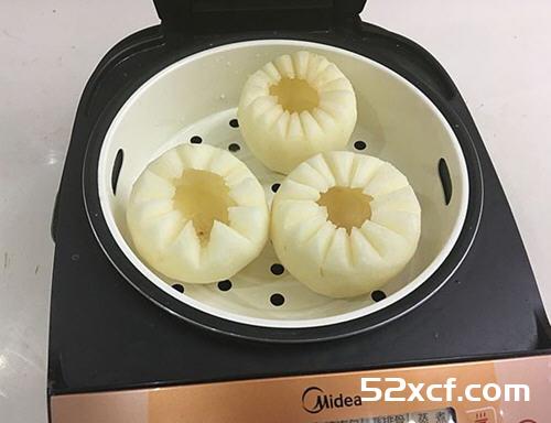 冰糖蒸雪梨的做法