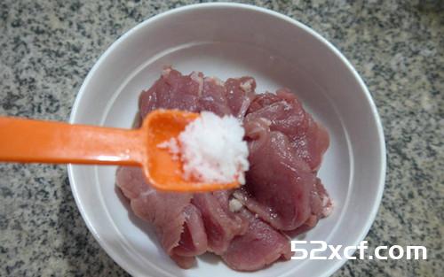 油炸里脊肉的做法