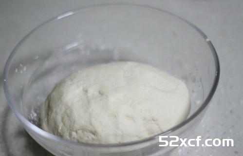 猪肉洋葱馅饼的做法