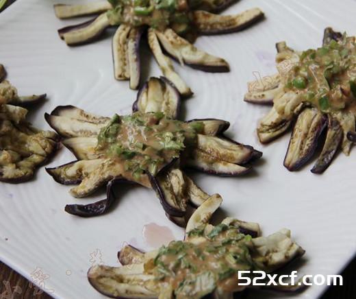青椒汆酱茄子的做法