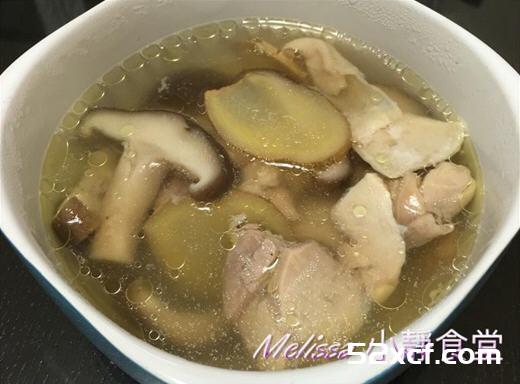 无盐无油的鲜菇鸡汤