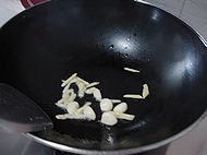栗子鸡煲的做法