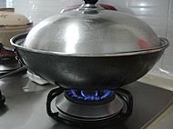 栗子鸡煲的做法