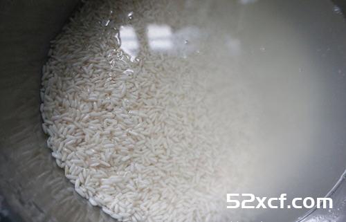 广式生炒糯米饭的做法