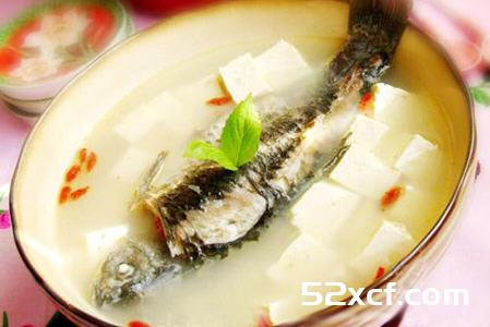 草鱼豆腐汤的做法
