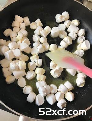 风靡吃货圈的雪花酥