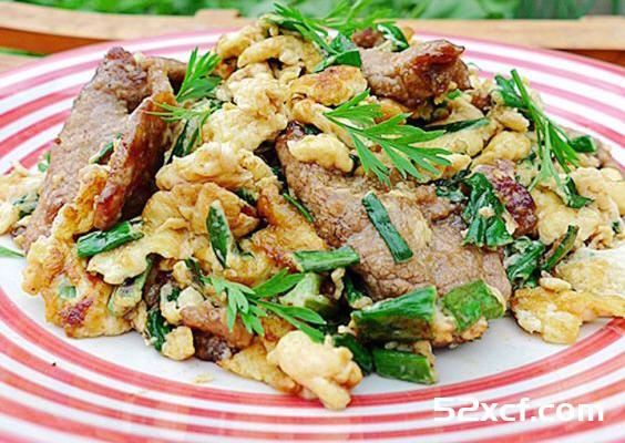香葱鸡蛋炒牛肉的做法
