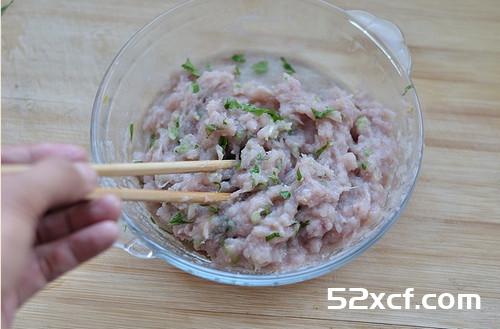 香炒鱼丸的做法