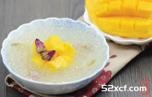 双花西米露的做法