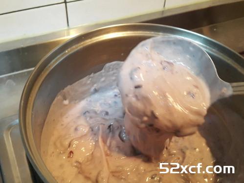 紫米红豆鲜奶糕的制
