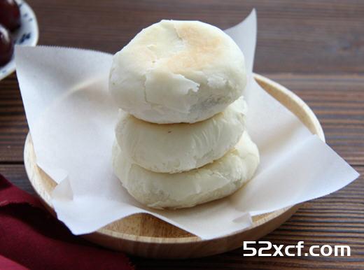 玫瑰葡萄软月饼的做法