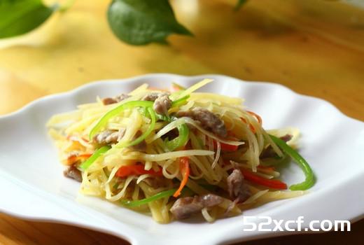 青椒土豆丝炒肉的做法