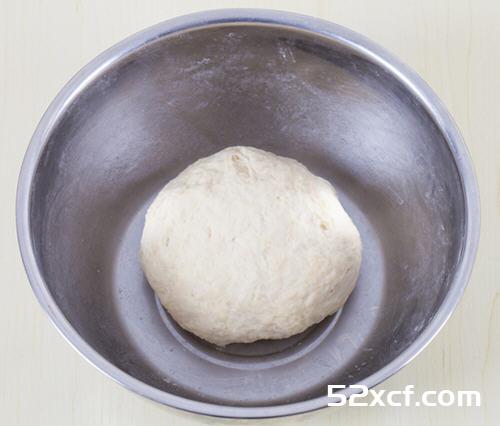 手工揉面的胡萝卜面包做法