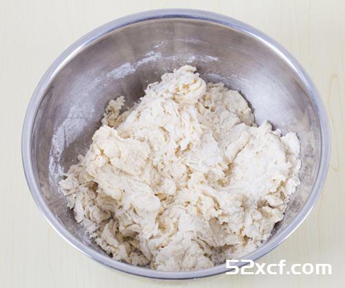 手工揉面的胡萝卜面包做法