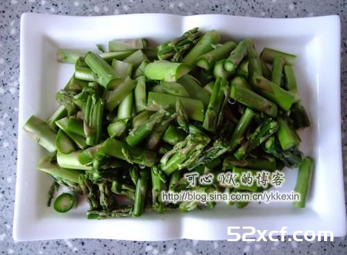 清炒芦笋口蘑的做法