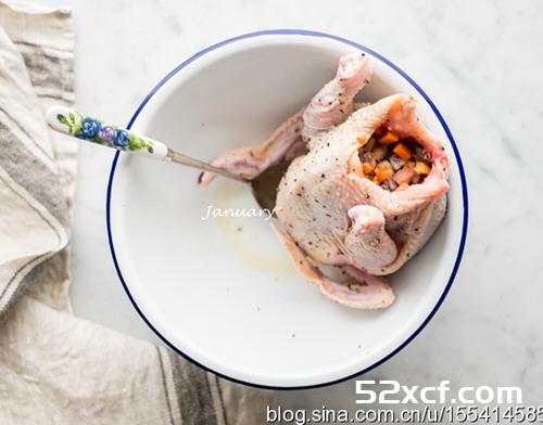 kfc圣诞烤鸡的做法_图解肯德基圣诞烤全鸡怎么做-我爱下厨房