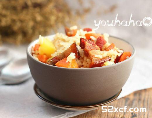 腊肉焖饭的做法