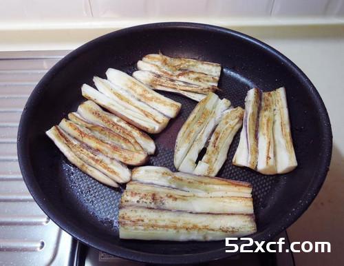 伪鳗鱼风味之蒲烧茄子盖饭的做法图解