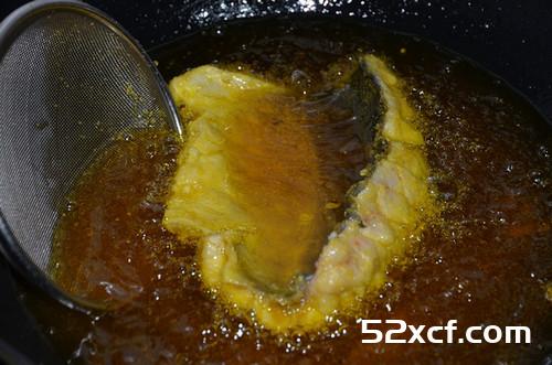 糖醋浇汁鱼的做法
