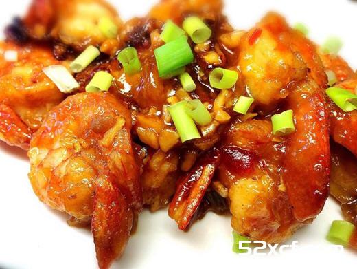 川味酱爆虾球的做法