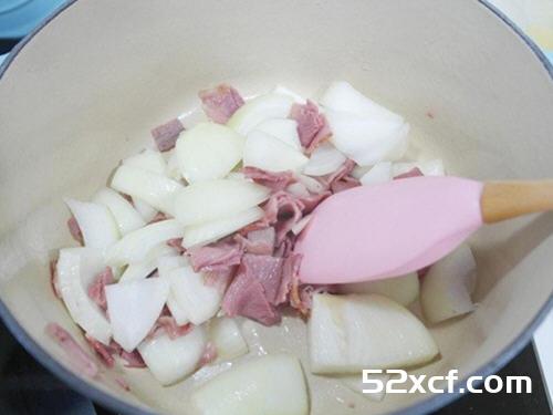 奶盖乌龙面的做法
