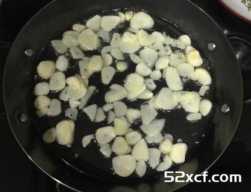 西班牙蘑菇蒜虾的做法