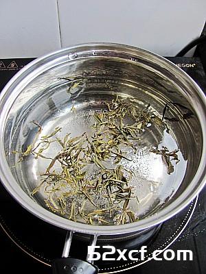 玫瑰红枣茶的做法
