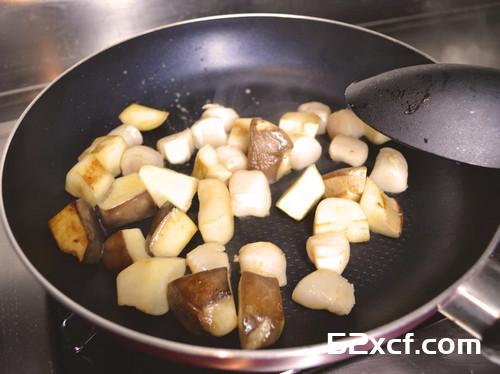 义式杏菇干贝串的做法