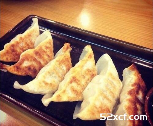 煎饺和锅贴有什么区别？锅贴和煎饺有什么不同